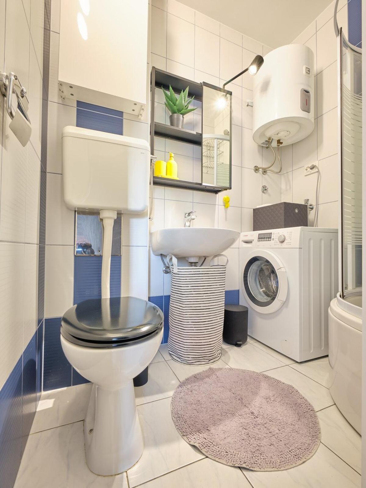 Apartment Combo